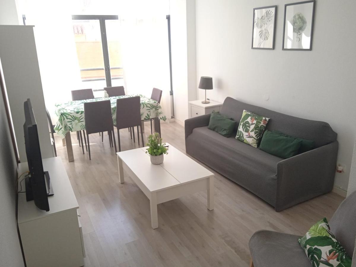 Apartamento Con Encanto 'Larios Luxy' Apartment Малага Екстериор снимка