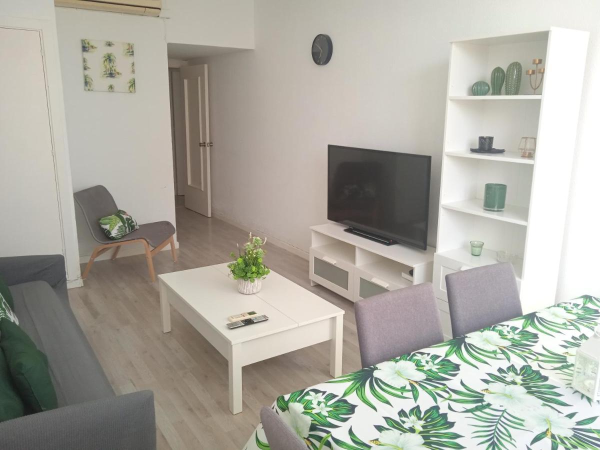 Apartamento Con Encanto 'Larios Luxy' Apartment Малага Екстериор снимка