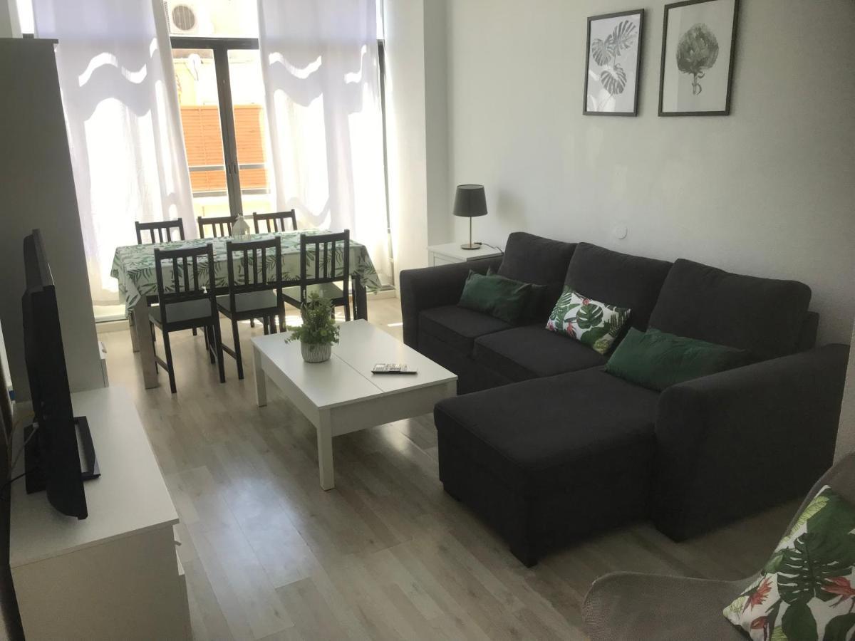 Apartamento Con Encanto 'Larios Luxy' Apartment Малага Екстериор снимка