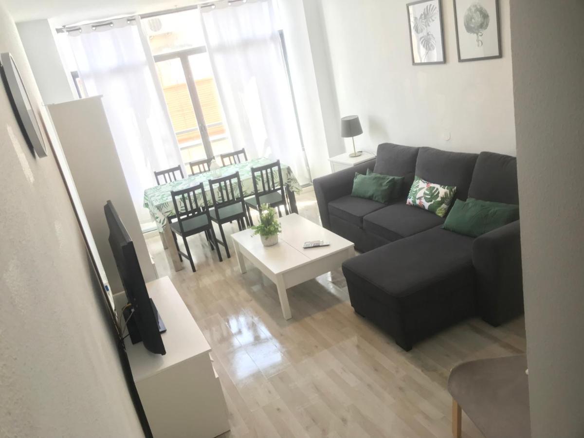 Apartamento Con Encanto 'Larios Luxy' Apartment Малага Екстериор снимка