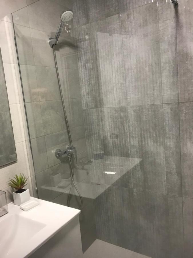 Apartamento Con Encanto 'Larios Luxy' Apartment Малага Екстериор снимка