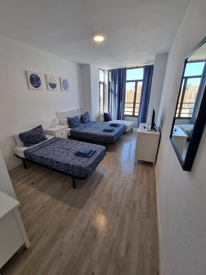 Apartamento Con Encanto 'Larios Luxy' Apartment Малага Екстериор снимка